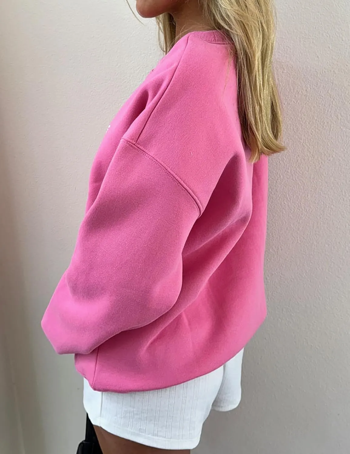 Women Bow Graphic Fleece Sweatshirts Oversized Embroidered Pullover Sweatshirts Crewneck Long Sleeve Going Out Tops