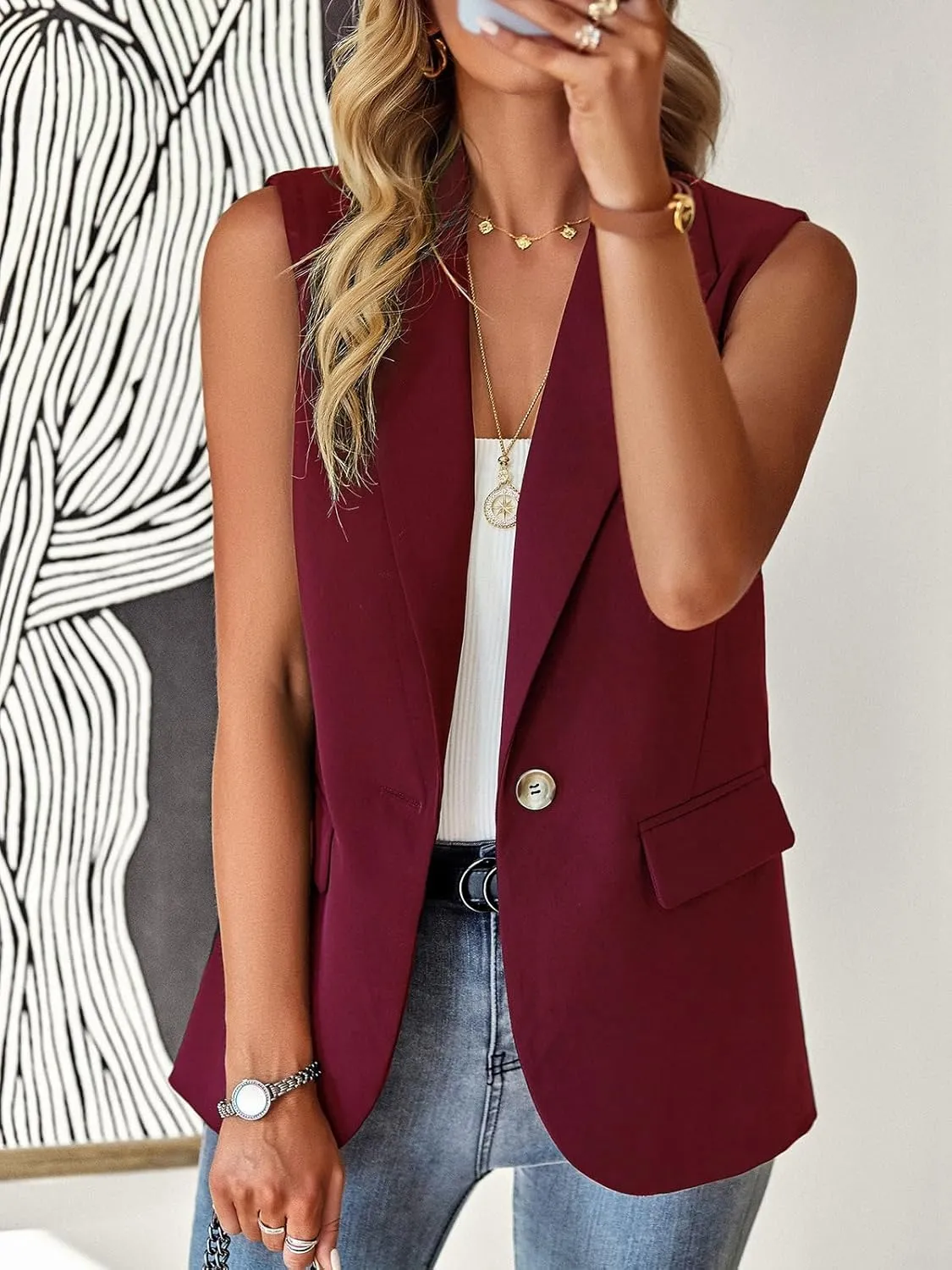 Womens Sleeveless Blazer Vest Open Front Lightweight Casual Blazer Fashion Work Office Waistcoat Vest with Pockets