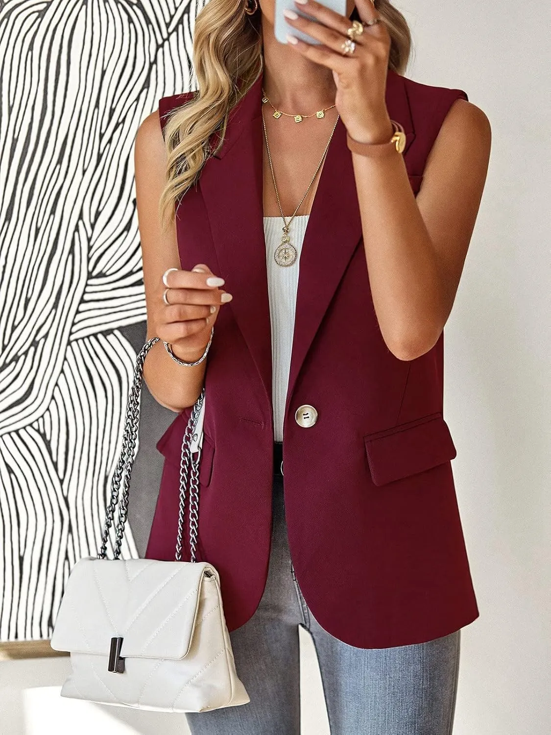 Womens Sleeveless Blazer Vest Open Front Lightweight Casual Blazer Fashion Work Office Waistcoat Vest with Pockets