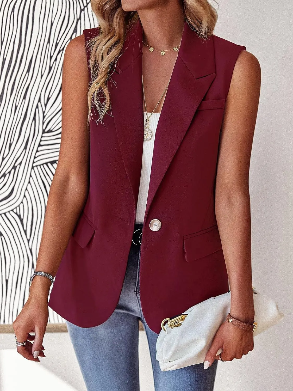 Womens Sleeveless Blazer Vest Open Front Lightweight Casual Blazer Fashion Work Office Waistcoat Vest with Pockets